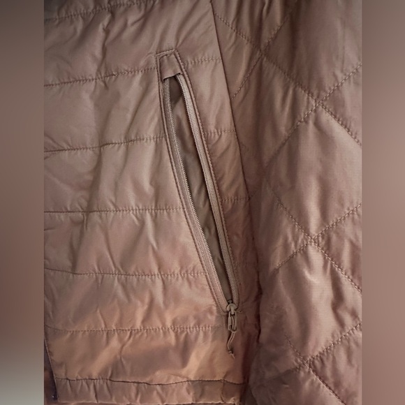 Flylow Purple/Fig Micropuffer Women’s Jacket - Picture 5 of 8